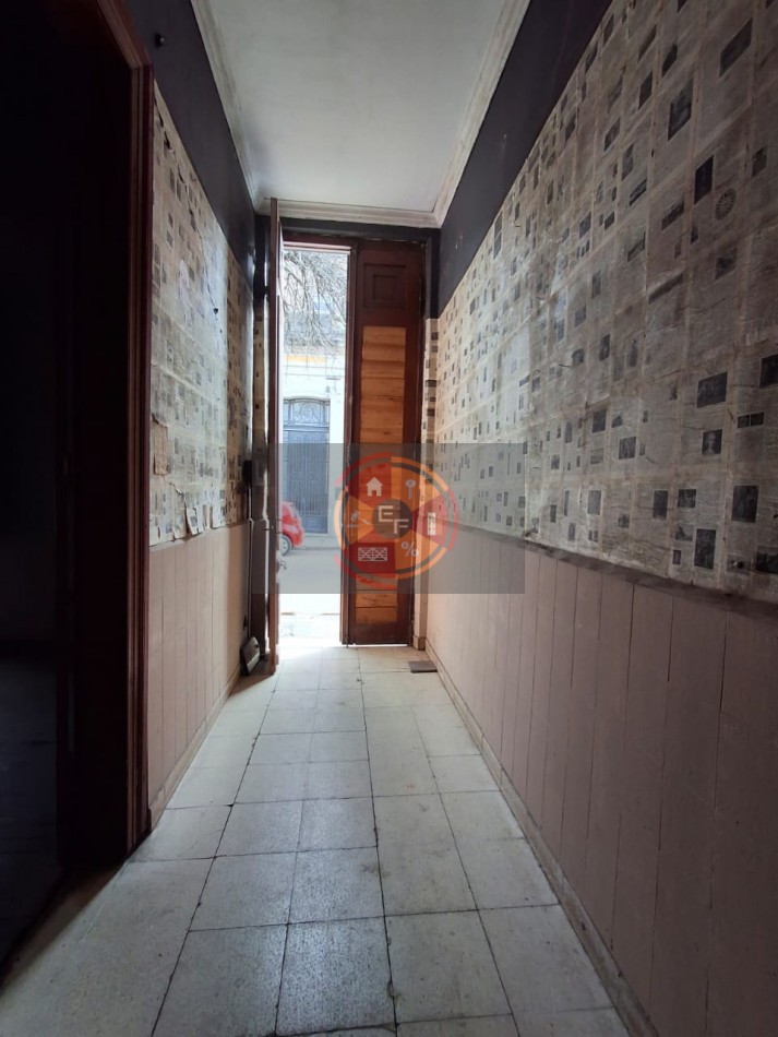 VENDE CASA CENTRICA!