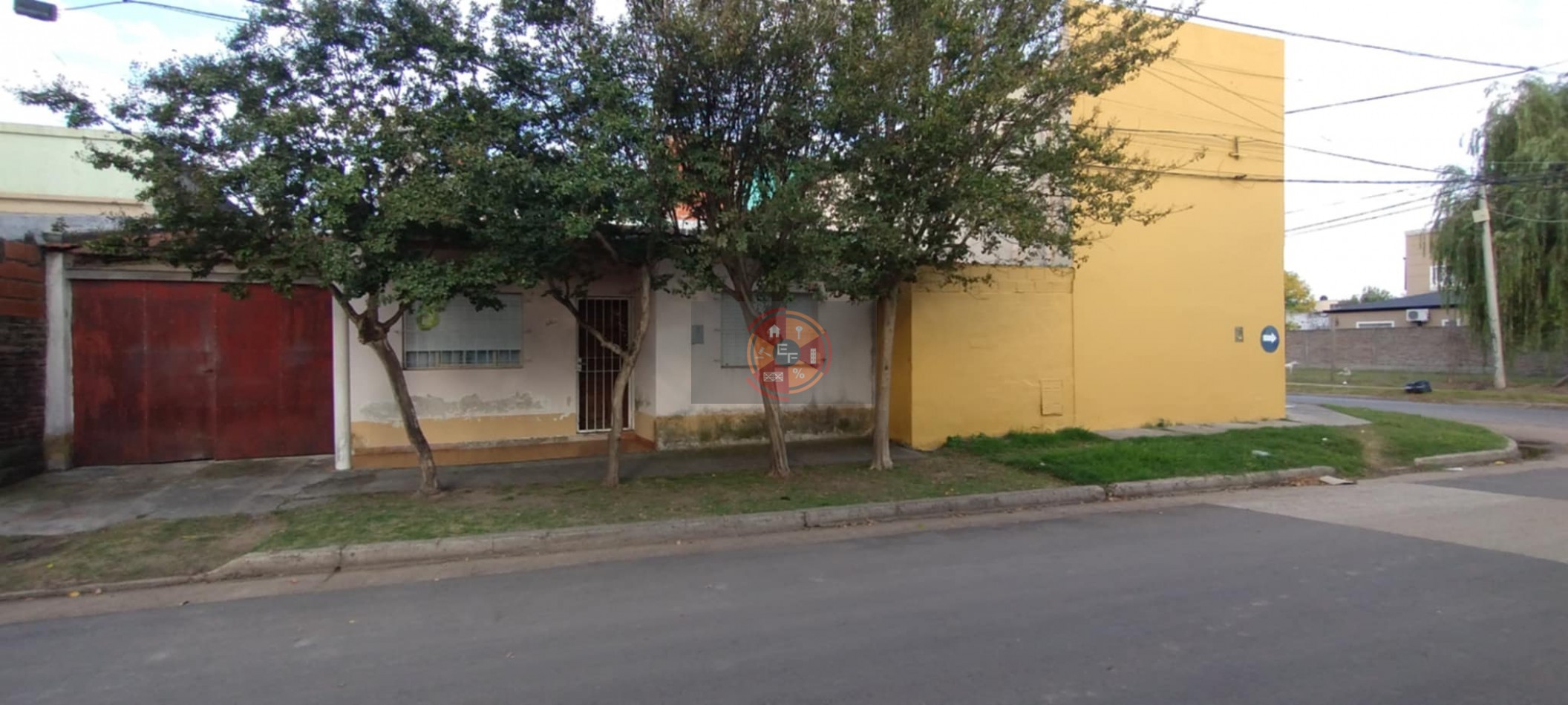 VENDE CASA!