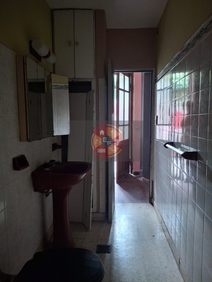 VENDE CASA CENTRICA!