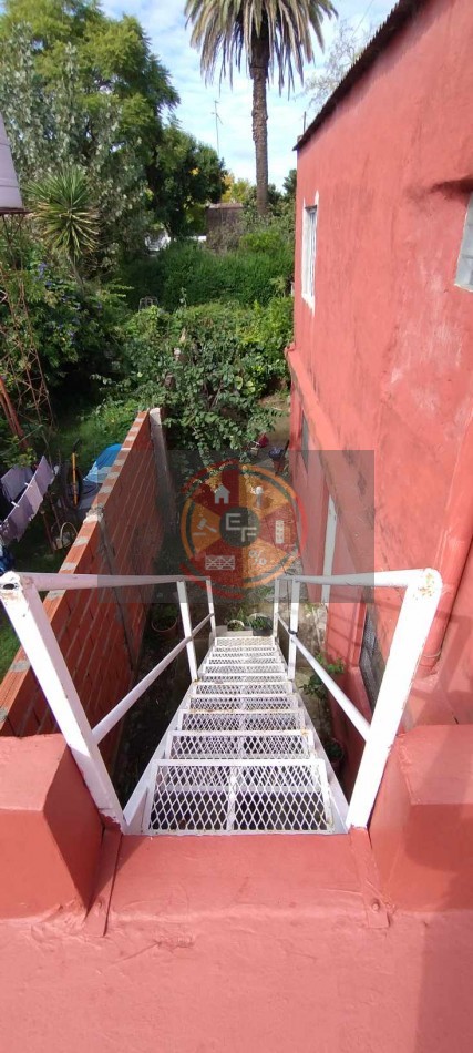 VENDE CASA ZONA COSTANERA!