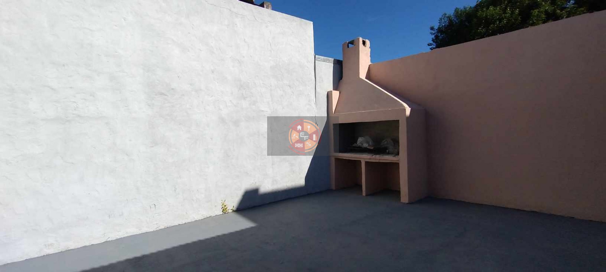 VENDE CASA!