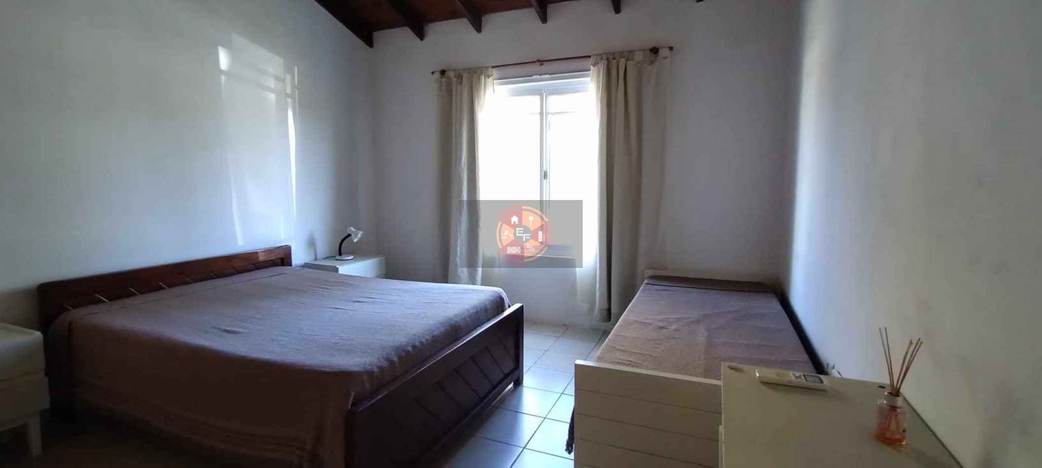 VENDE CASA EN PUEBLO BELGRANO!