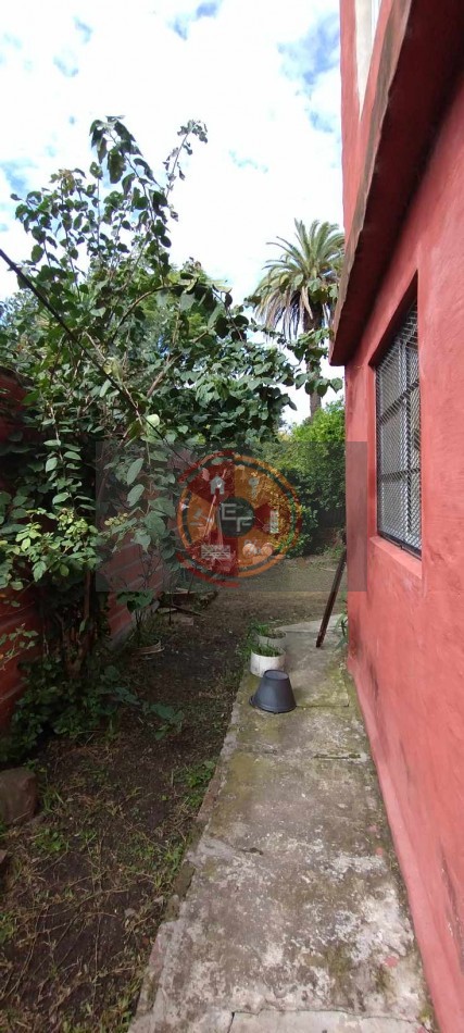 VENDE CASA ZONA COSTANERA!