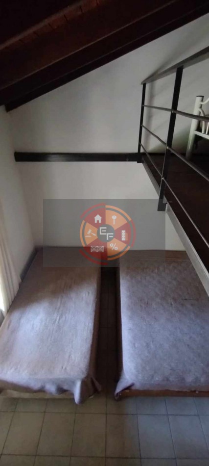 VENDE CASA EN PUEBLO BELGRANO!