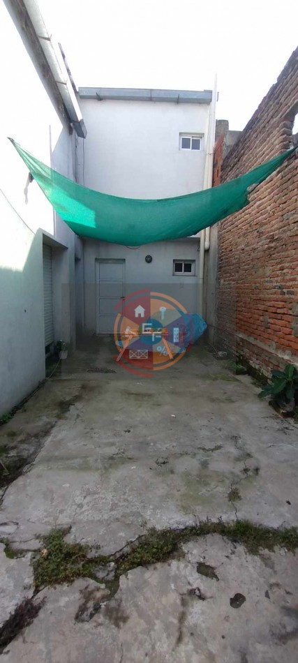VENDE CASA EN ZONA COSTANERA!