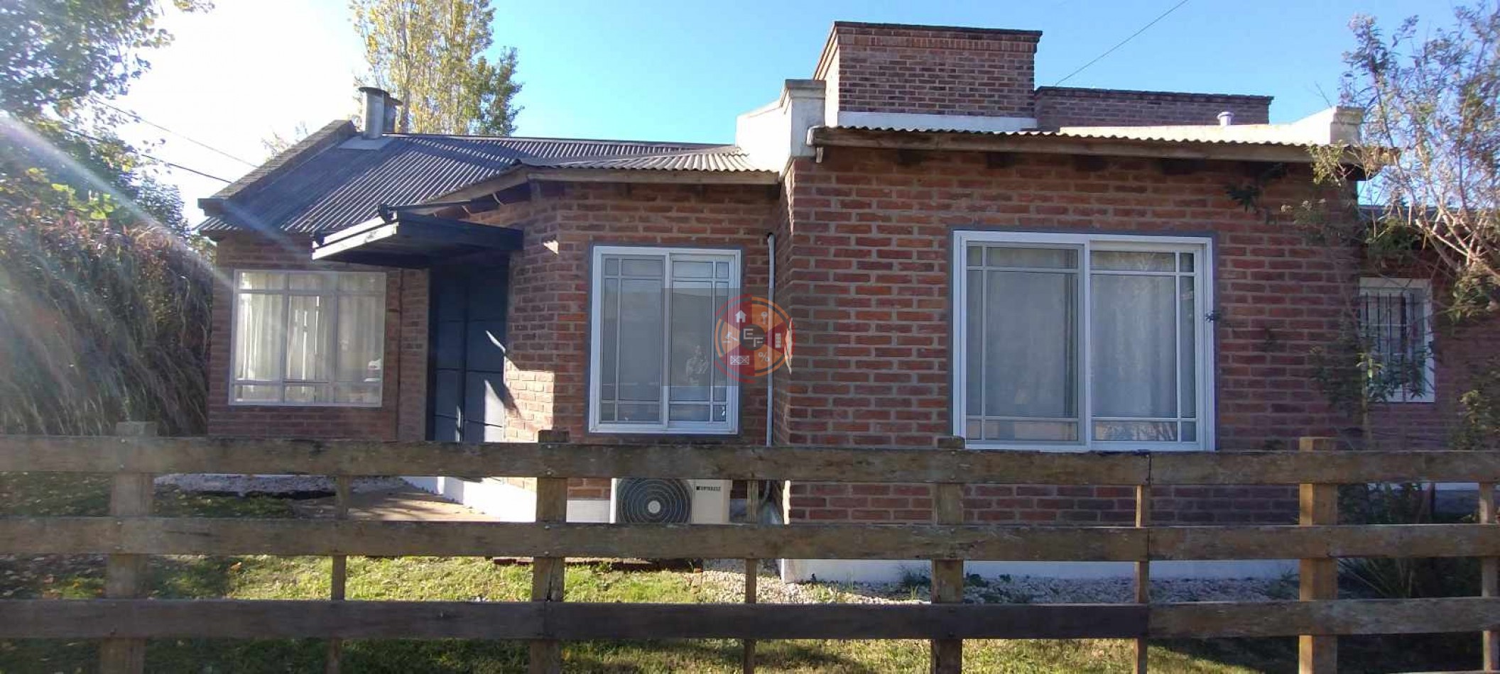 VENDE CASA EN PUEBLO BELGRANO!
