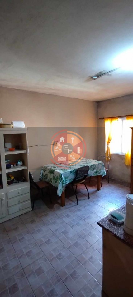 VENDE CASA ZONA COSTANERA!
