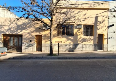 VENDE CASA CENTRICA!