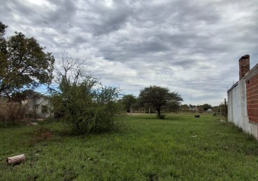 VENDE AMPLIO TERRENO!