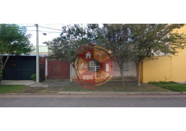 VENDE CASA!