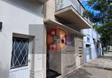 VENDE DEPARTAMENTO EN ZONA COSTANERA!  