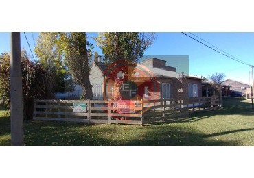VENDE CASA EN PUEBLO BELGRANO!